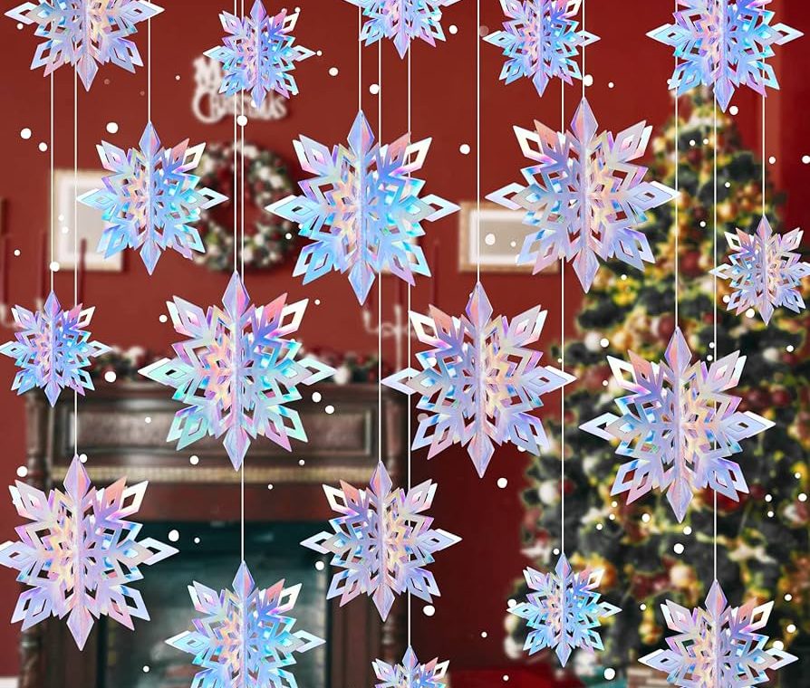 Deck the Halls in Your New Home: Creative Holiday Moving Decor Ideas